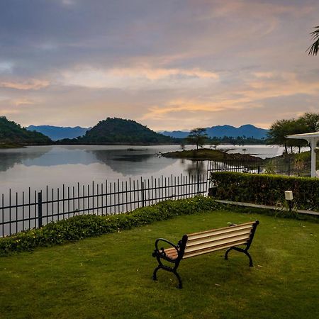 Tatsaraasa Resort & Spa, Удайпур Экстерьер фото